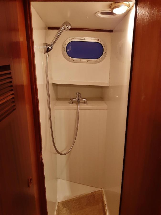 Motor Yacht Almaz Hotel Amsterdam Exterior photo