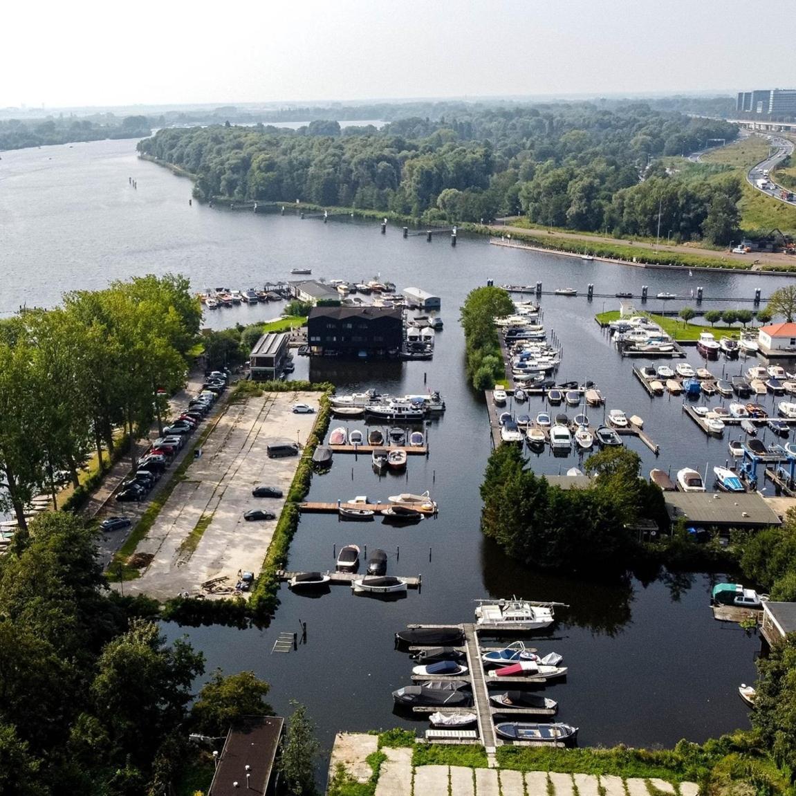 Motor Yacht Almaz Hotel Amsterdam Exterior photo